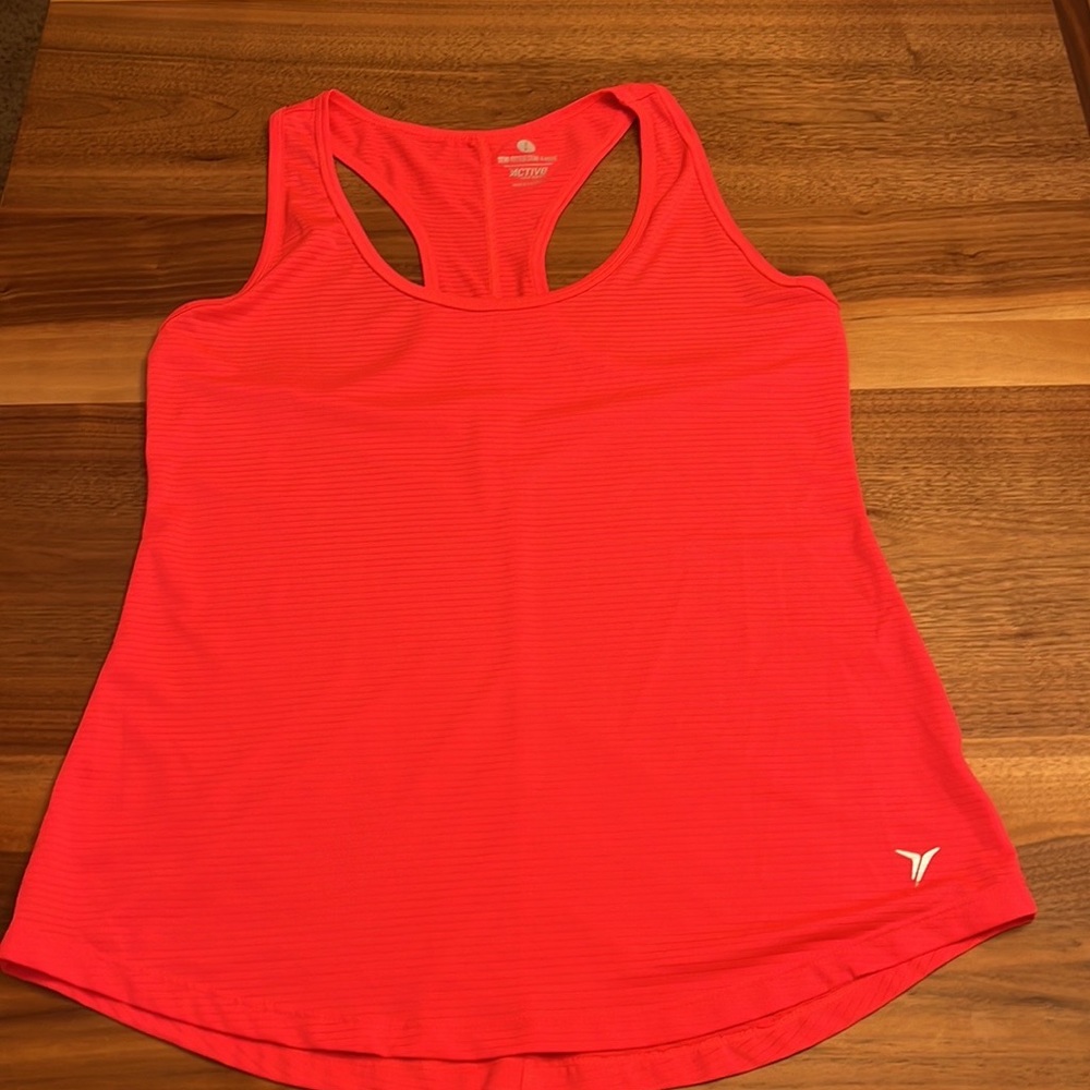 NWOT Old Navy Active Wear.